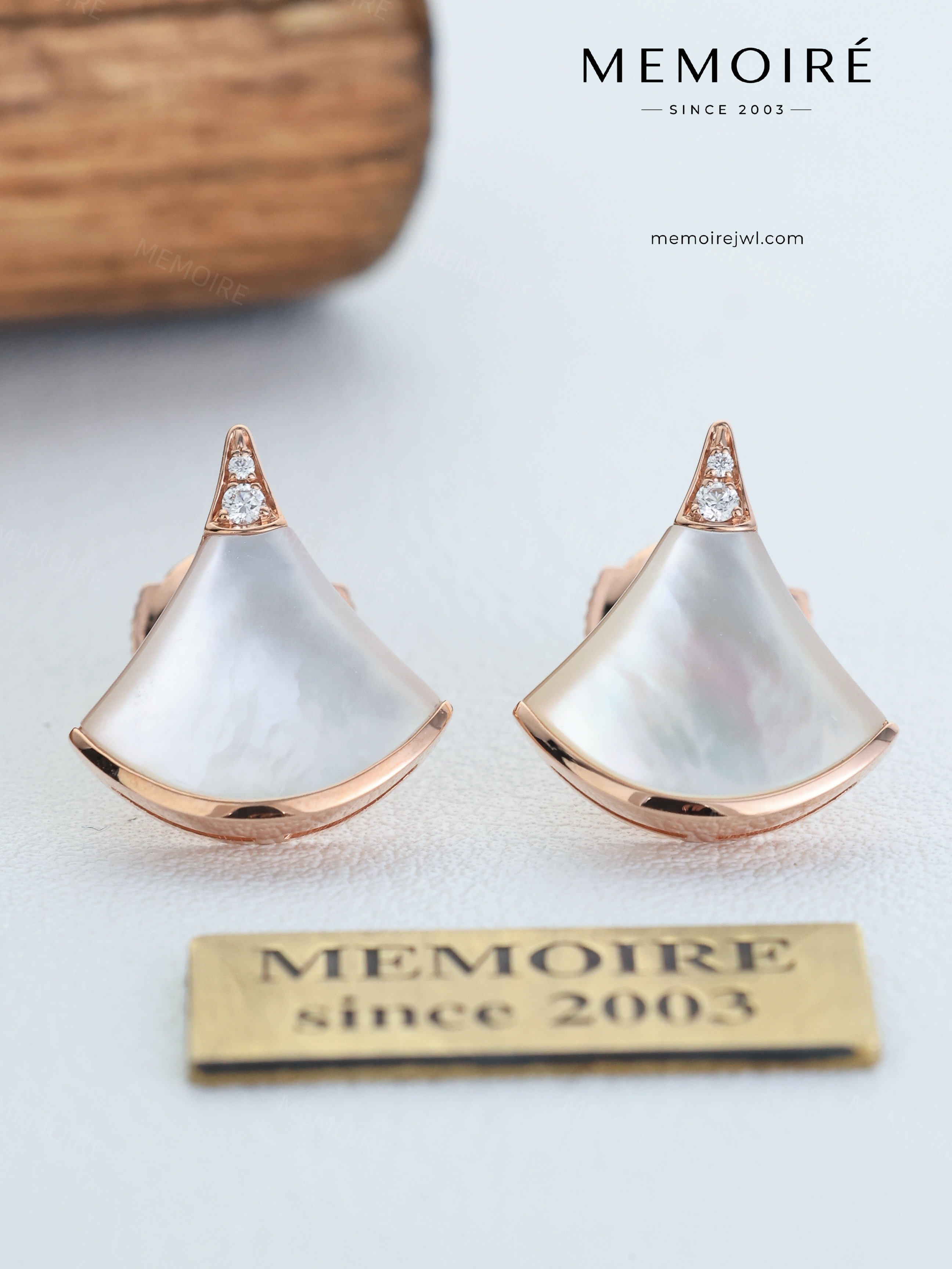 MEMOIRÉ 18K Rose Gold Mother-of-Pearl Fan Stud Earrings