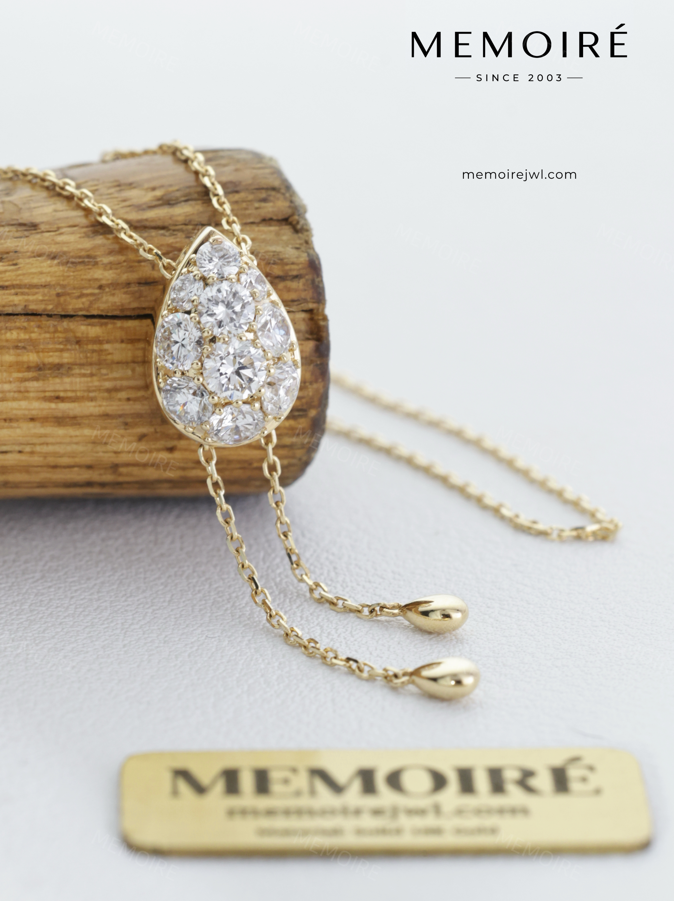 MEMOIRÉ 14K Yellow Gold Full Pavé Teardrop Necklace