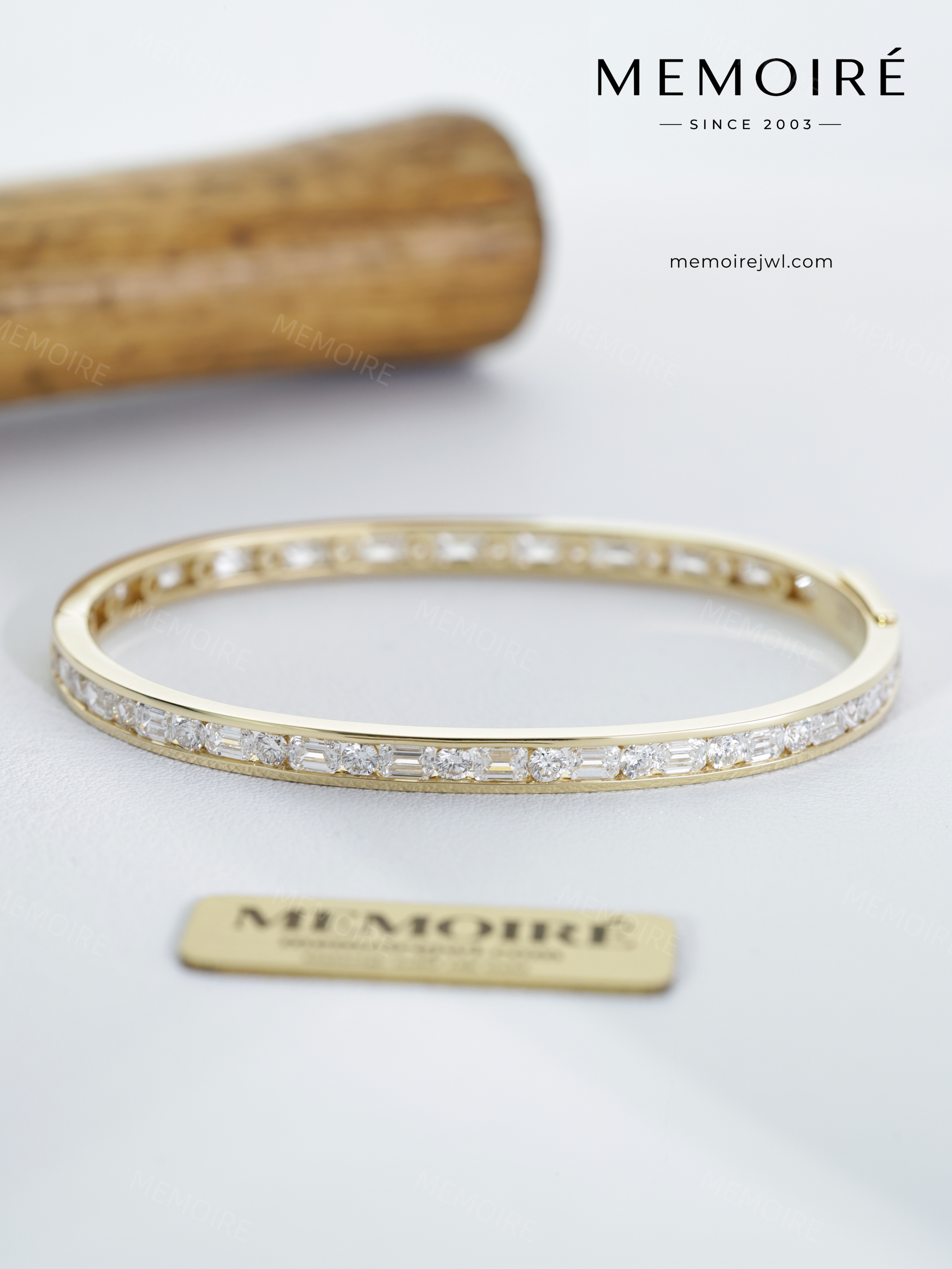 MEMOIRÉ 14K Gold Irregular Row Diamond Bangle