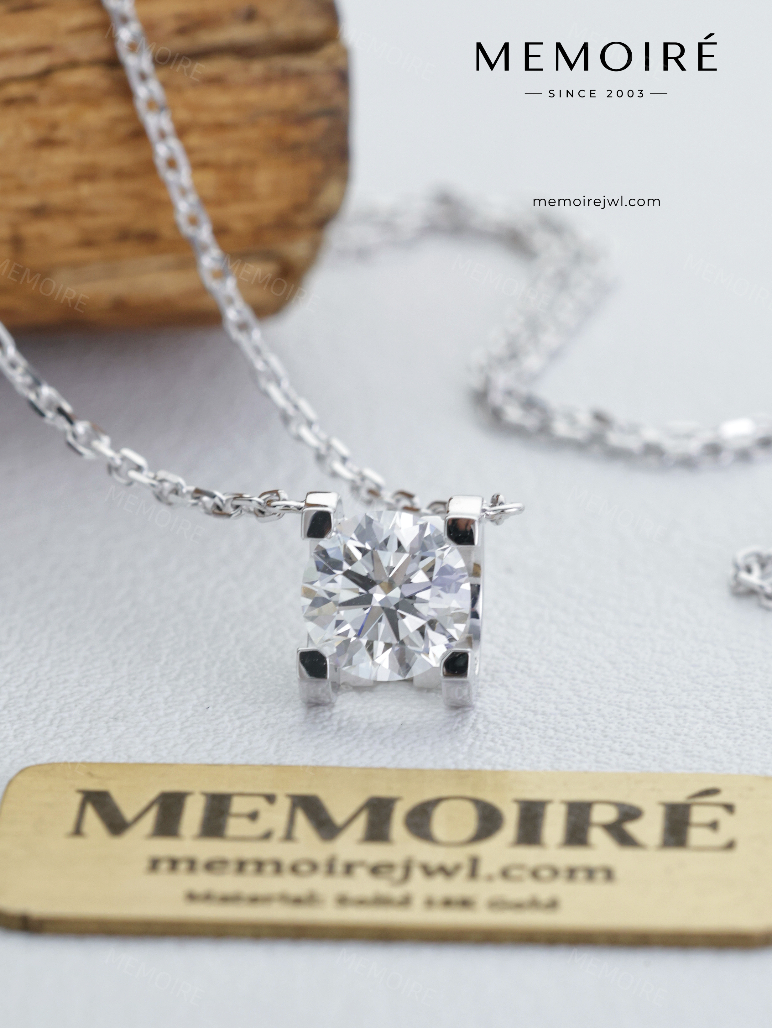 MEMOIRÉ 18K Gold 1CT Bull Head Setting Diamond Necklace