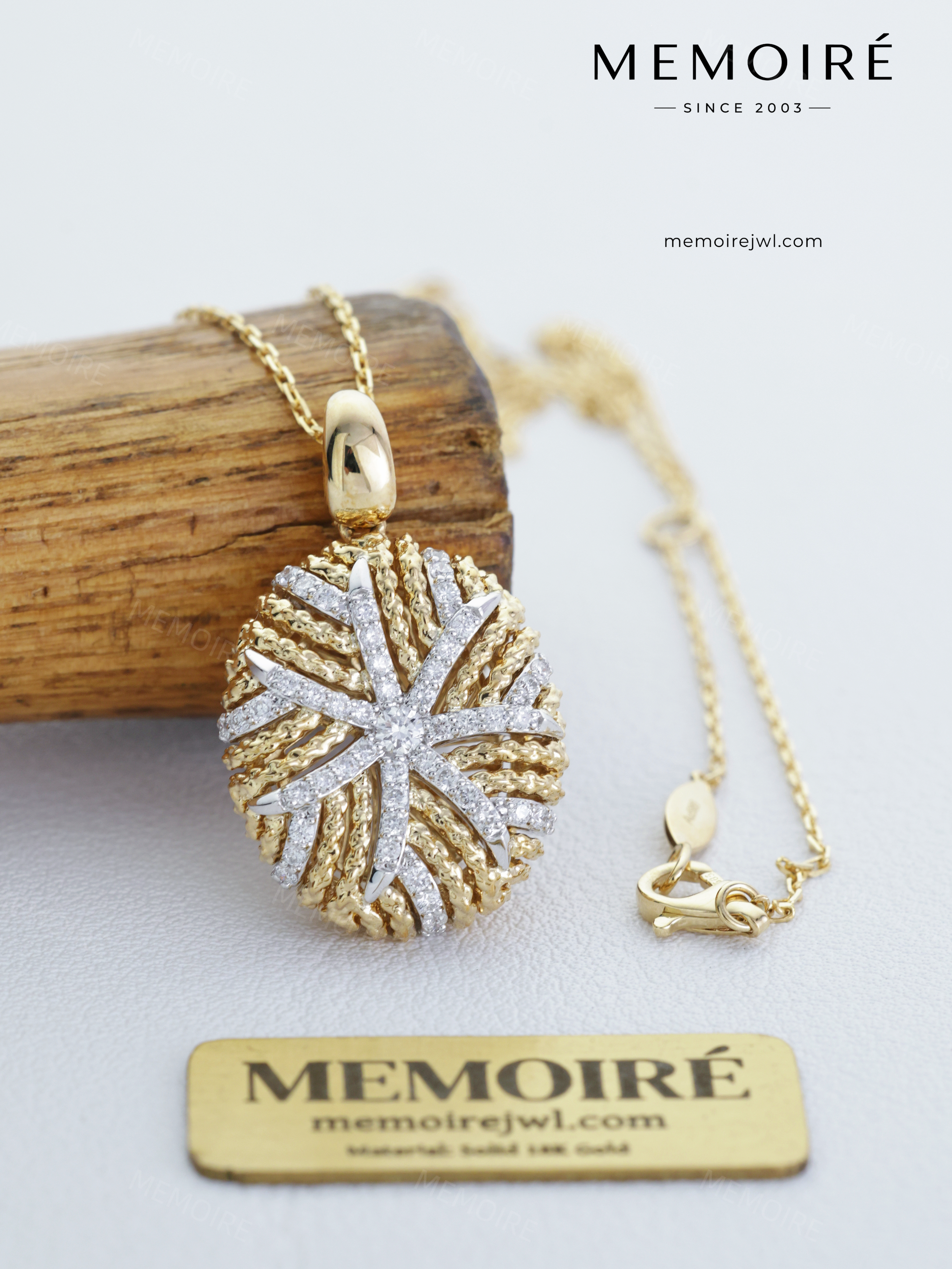 MEMOIRÉ 14K Yellow Gold Designer Statement Necklace