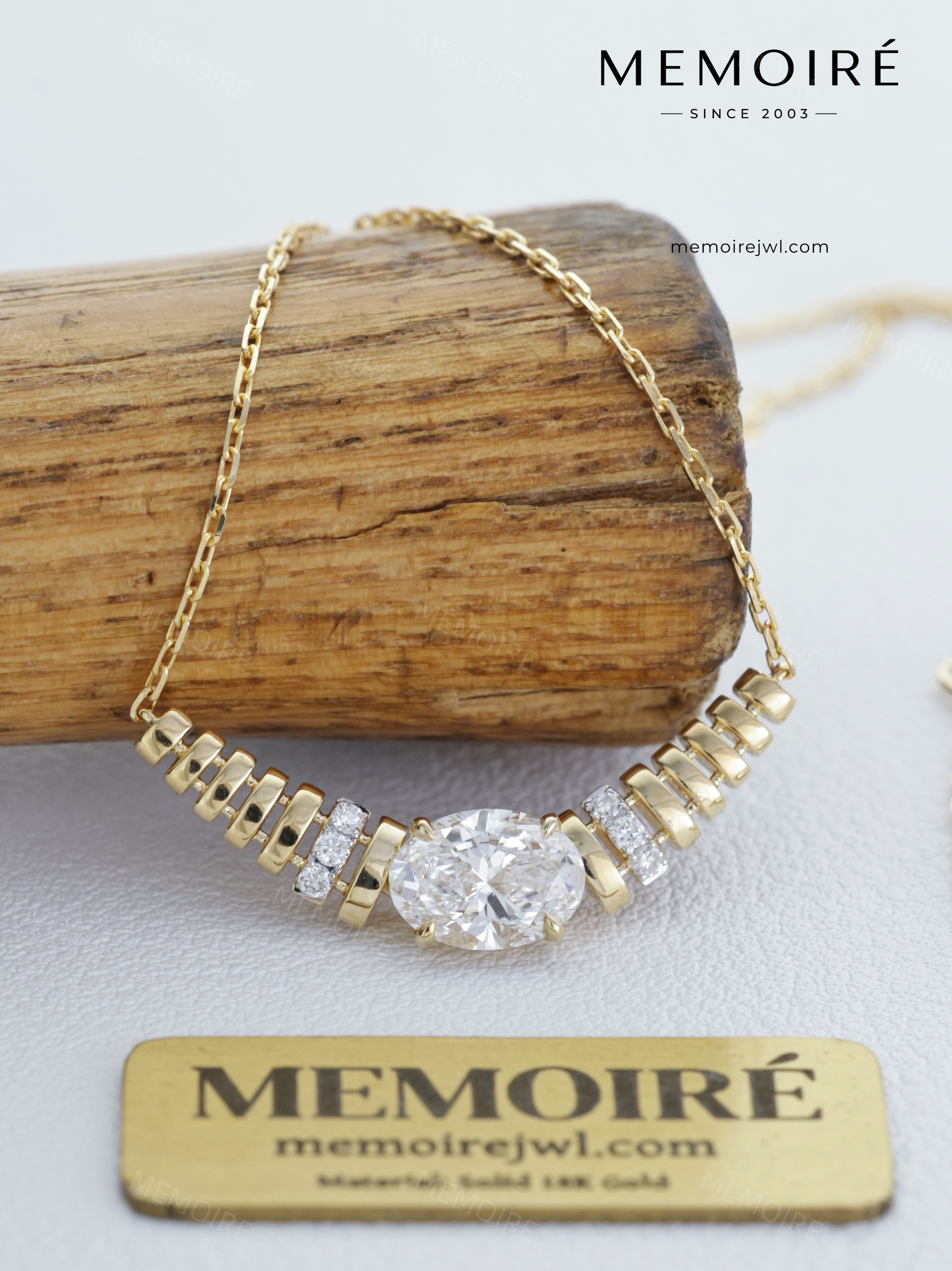 MEMOIRÉ 14K Yellow Gold Oval Diamond Pendant Necklace