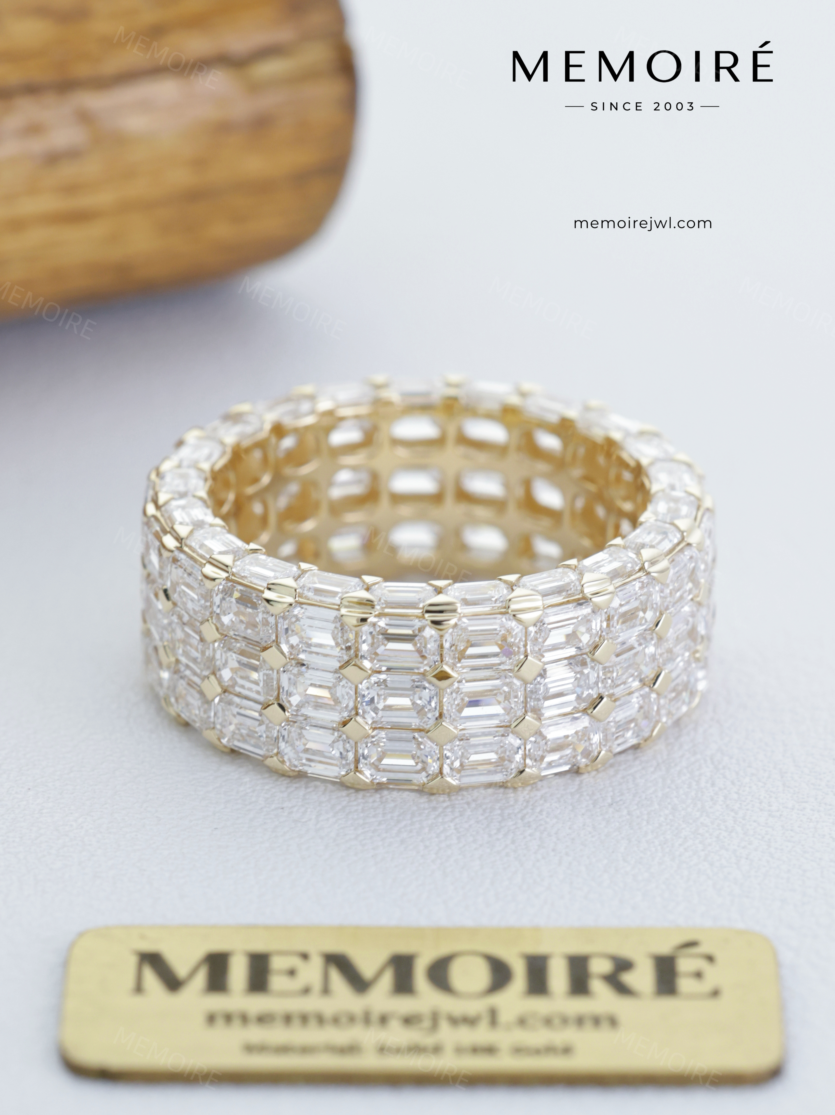 MEMOIRÉ 18K Yellow Gold Three Row Pavé Diamond Ring