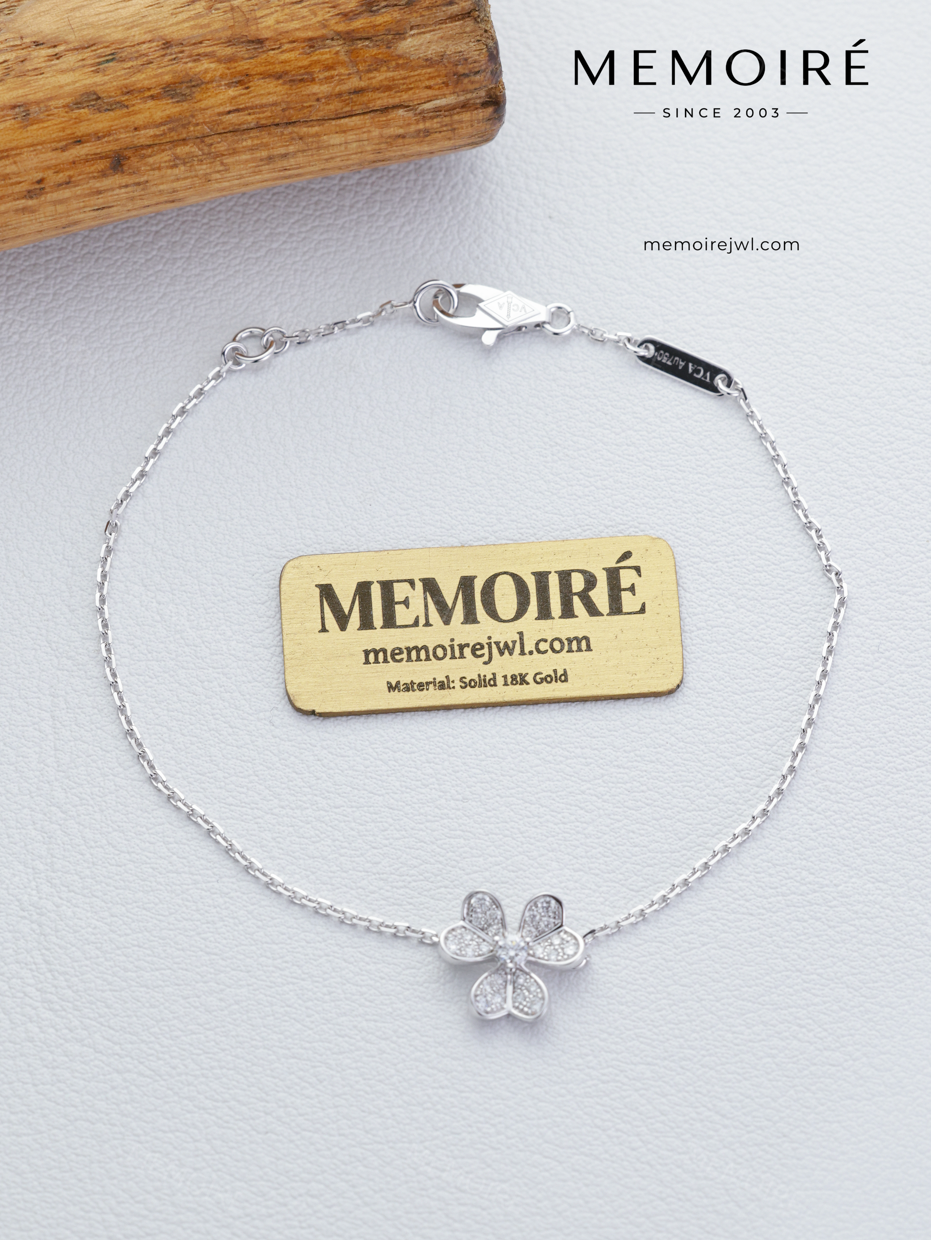 MEMOIRÉ 18K White Gold Mini Full Pavé Clover Bracelet