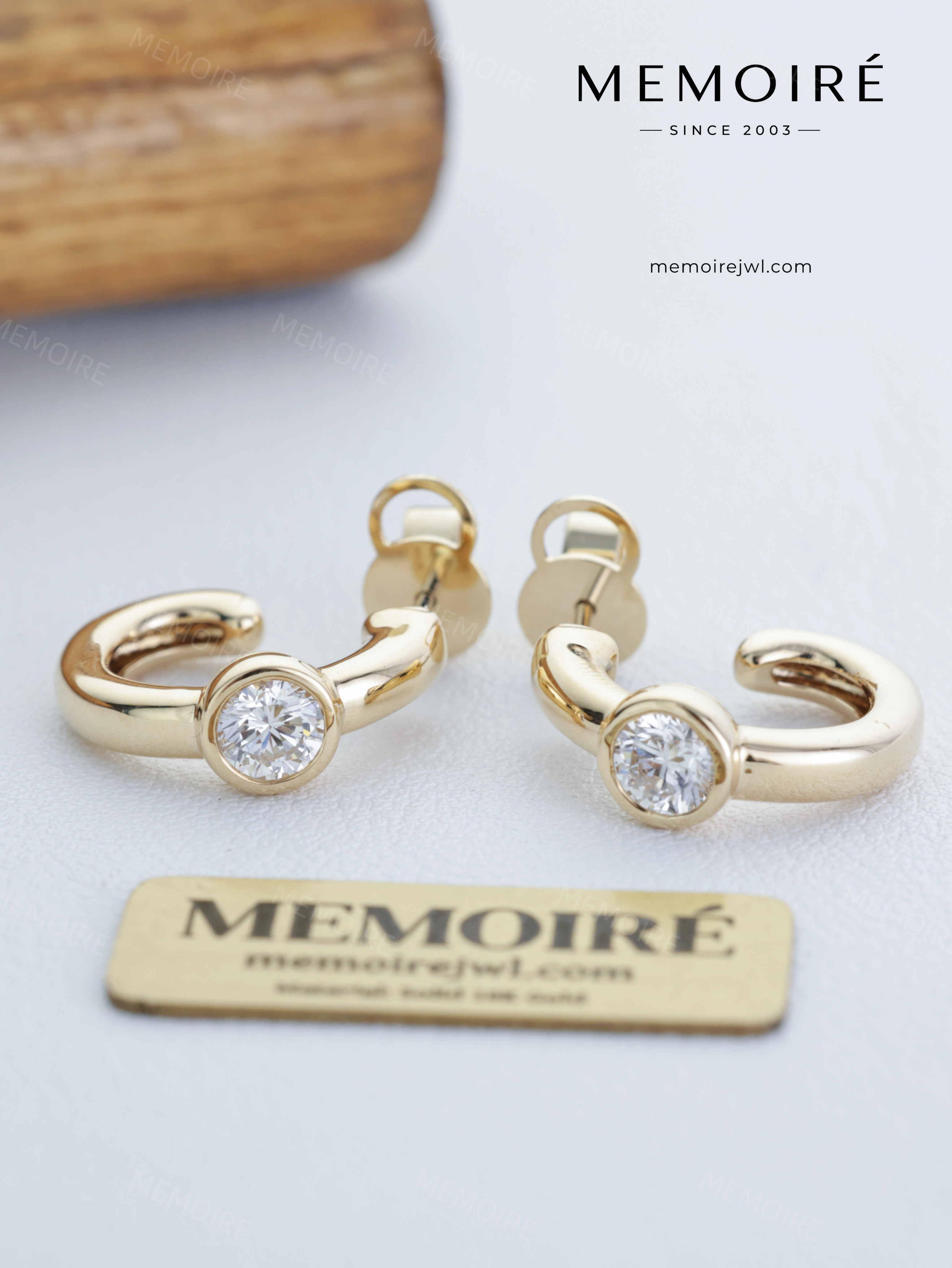 MEMOIRÉ 14K Yellow Gold Single Bubble Stud Earrings