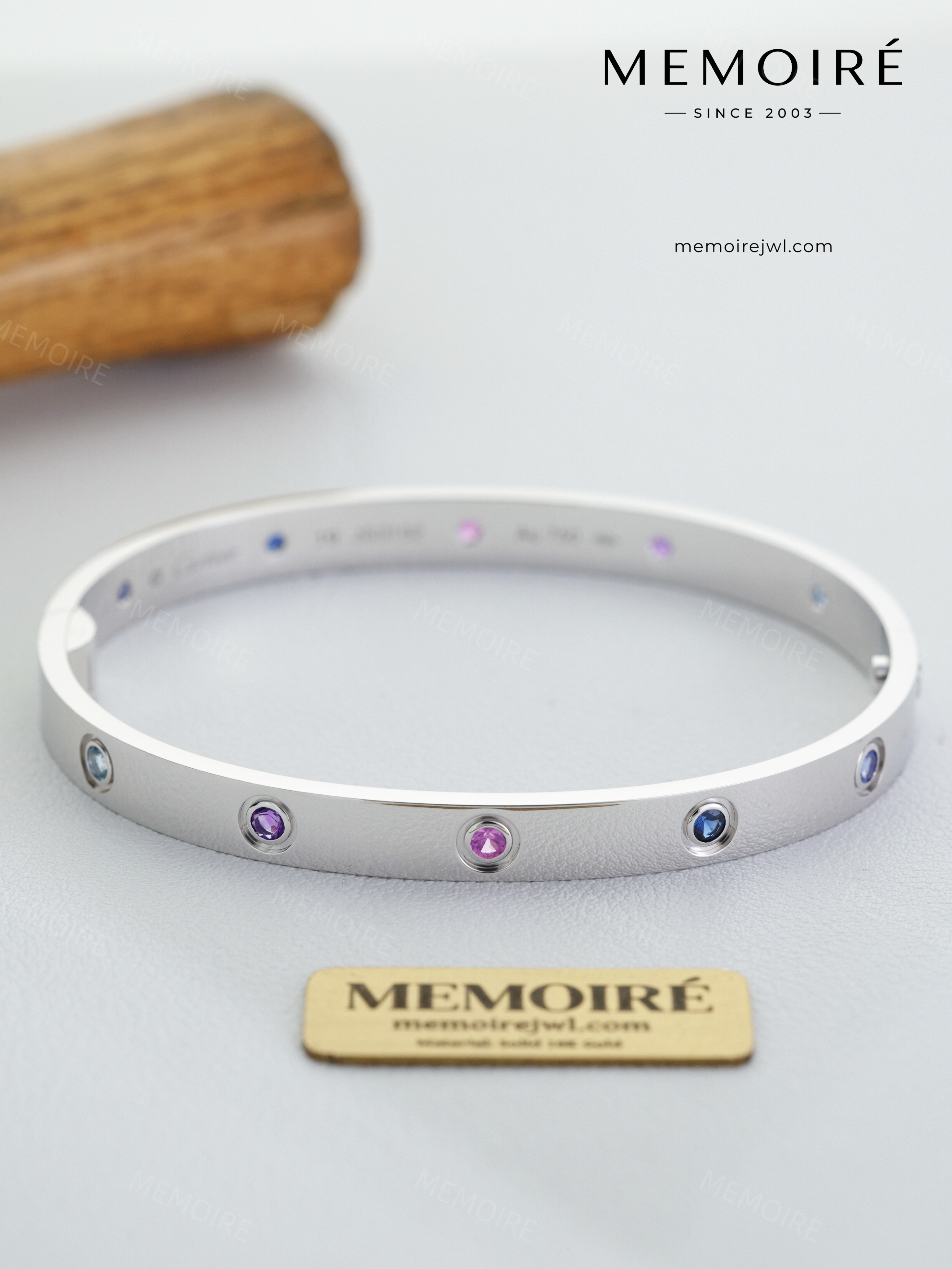 MEMOIRÉ 18K White Gold Wide Multi-Colored Stone Bangle