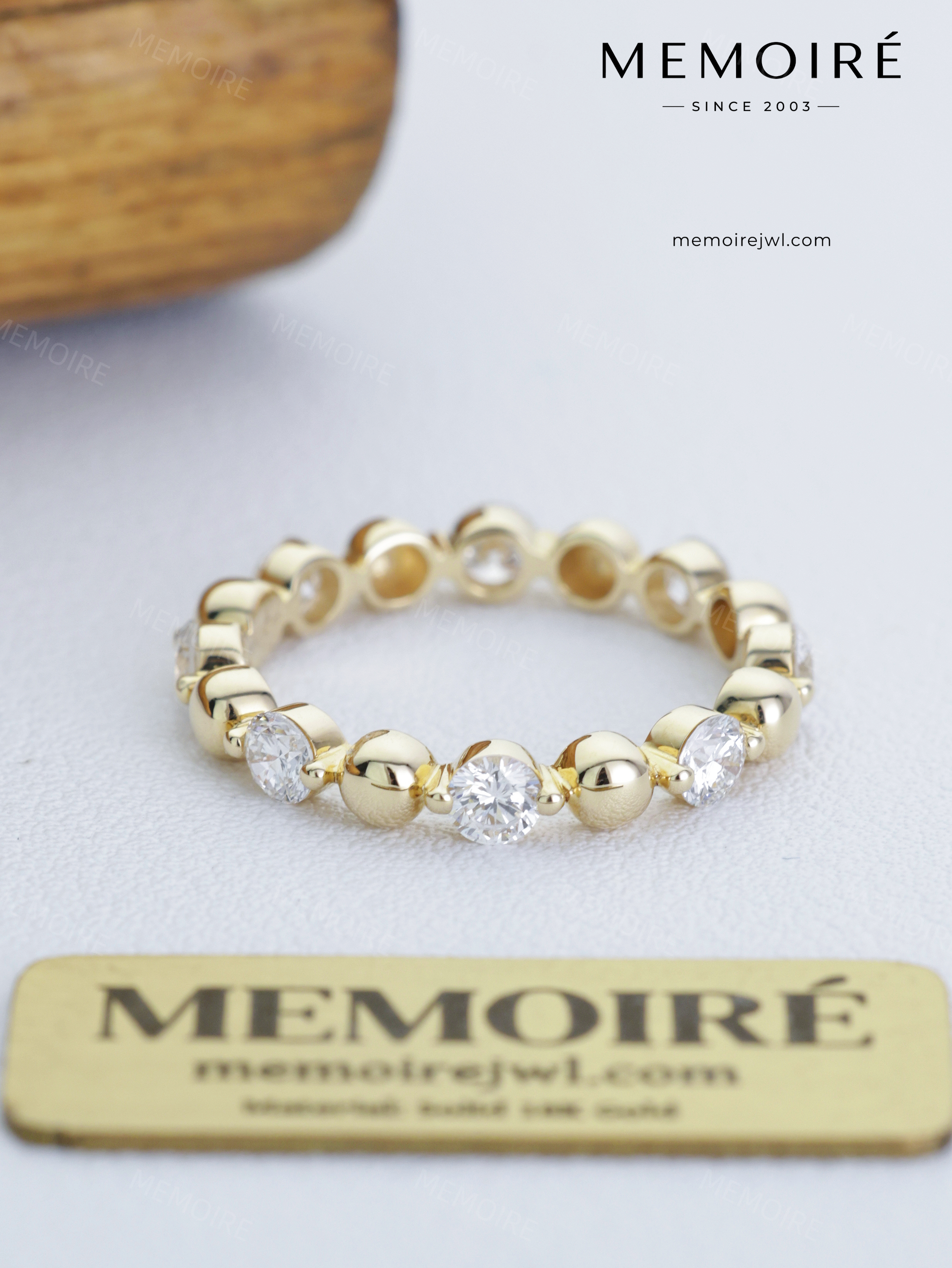 MEMOIRÉ 18K Yellow Gold Alternating Pavé Diamond Ring