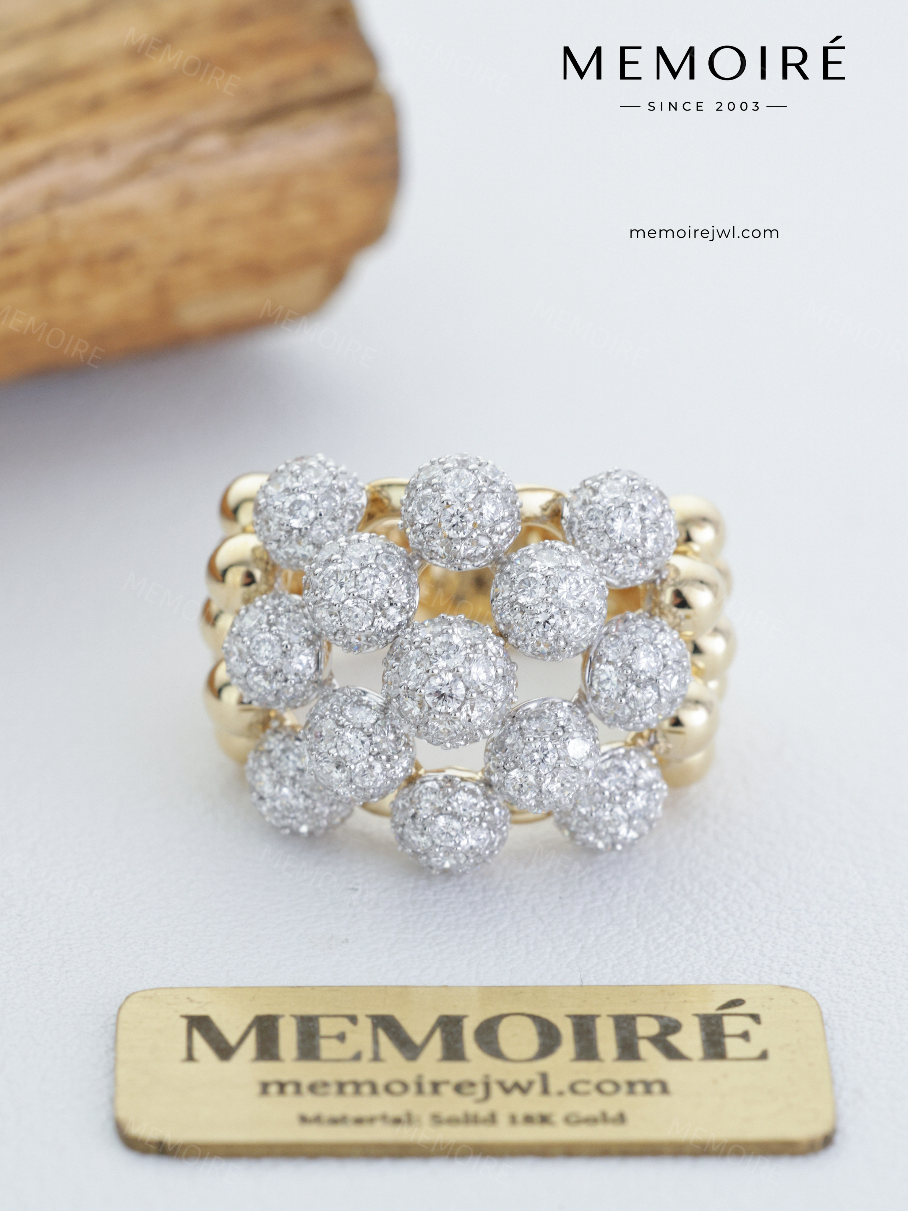 MEMOIRÉ 18K Yellow Gold Designer Statement Ring