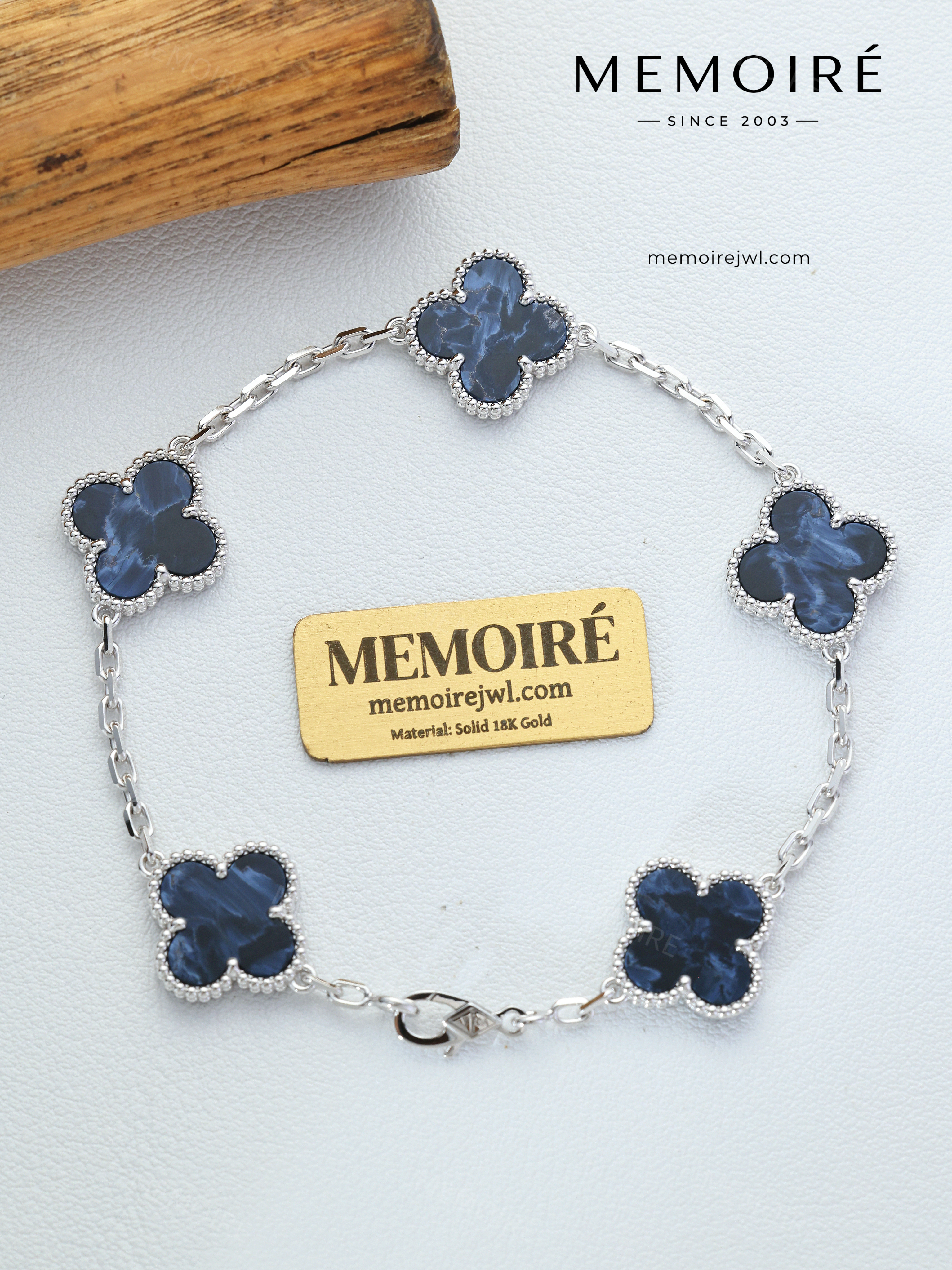 MEMOIRÉ 18K White Gold Pietersite Five Flower Bracelet