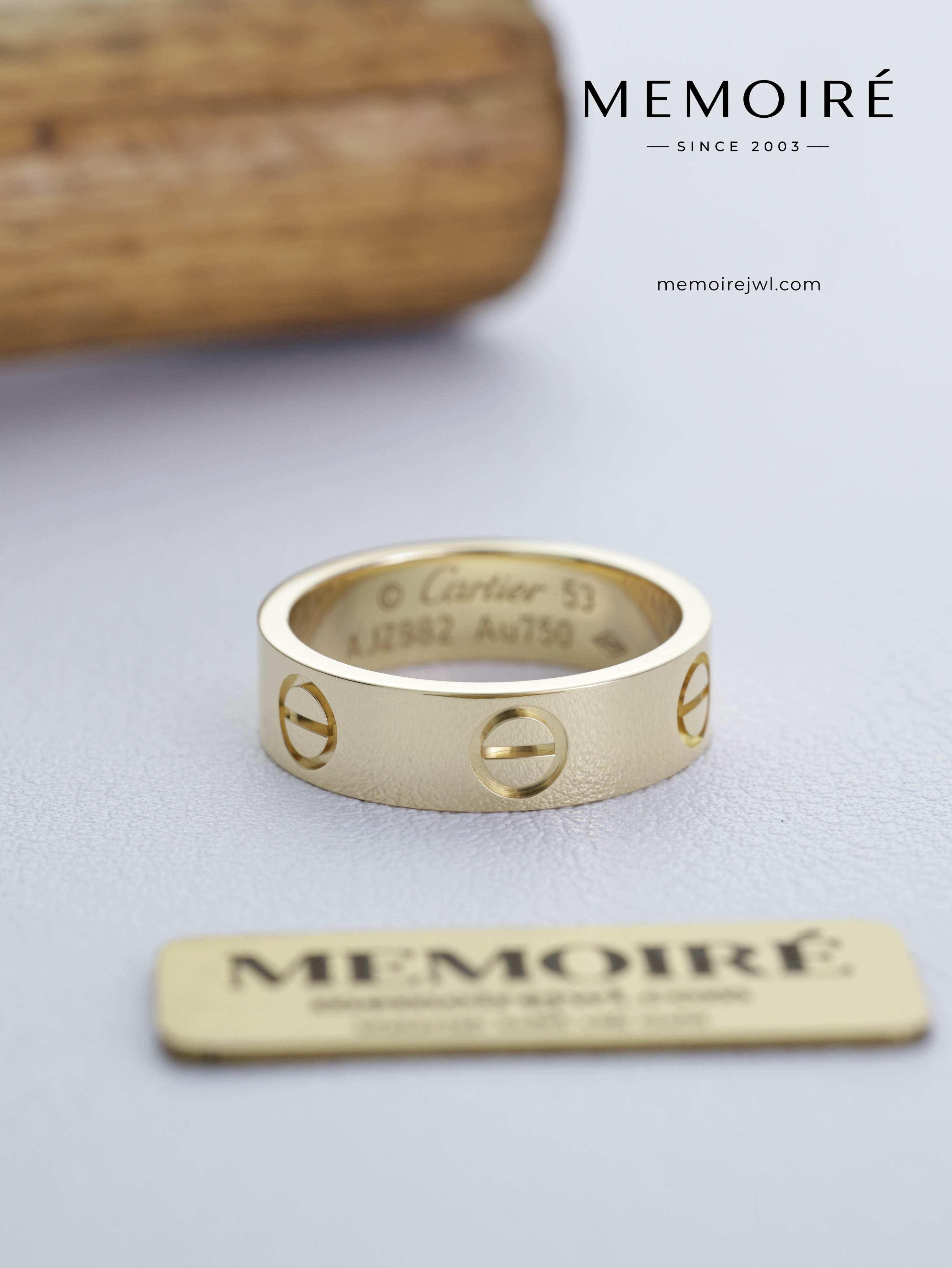 MEMOIRÉ 18K Yellow Gold Wide Plain Love Ring