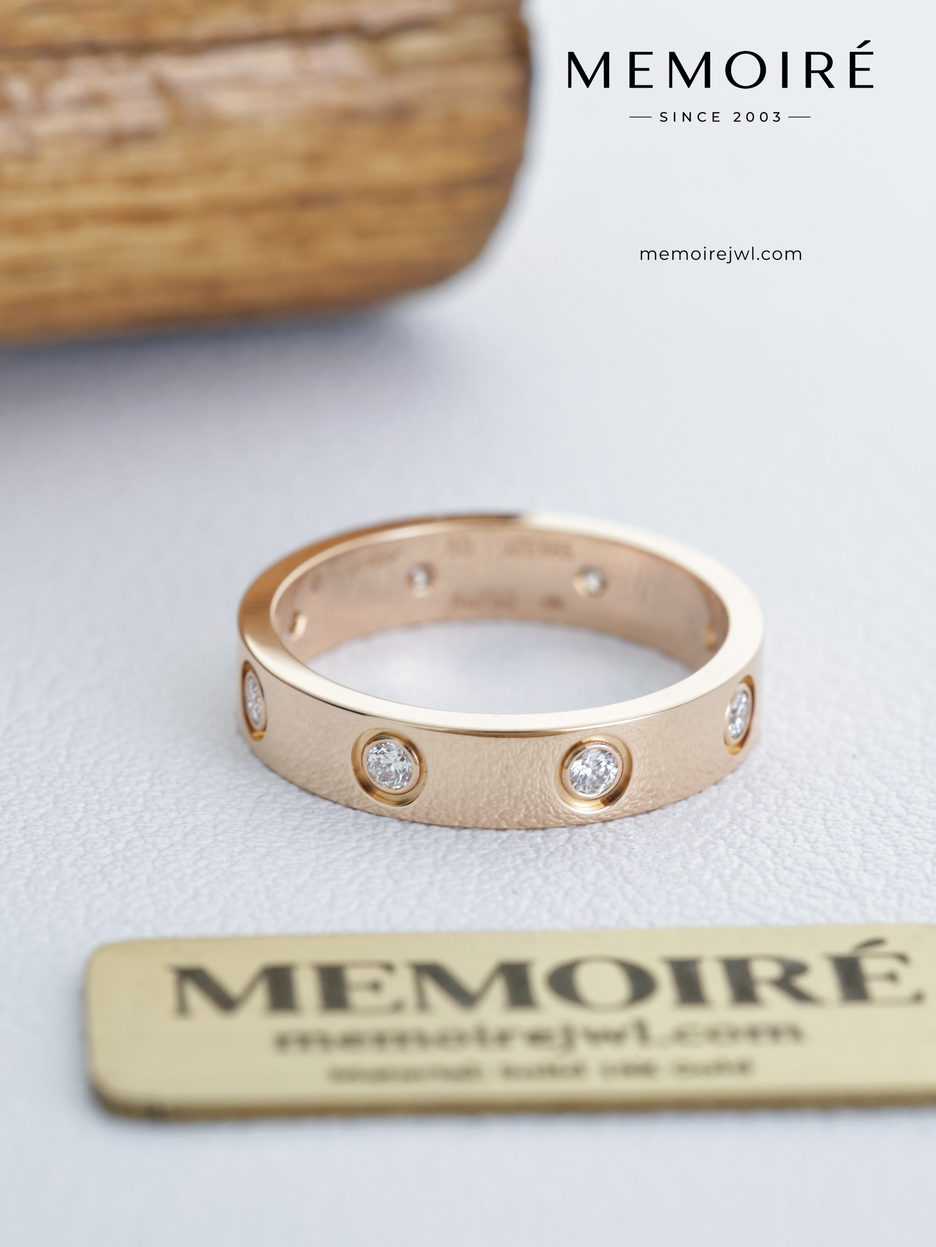 MEMOIRÉ 18K Rose Gold Love Ring with 8 Pavé Stones